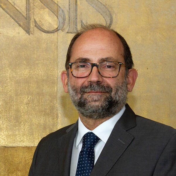 Luis Castro